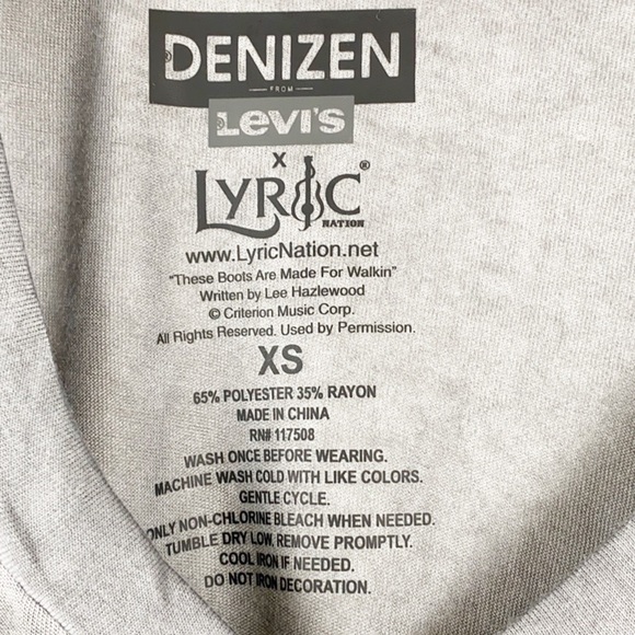 Denizen/Levis These Boots Are Made For Walkin' Tee - Picture 5 of 7